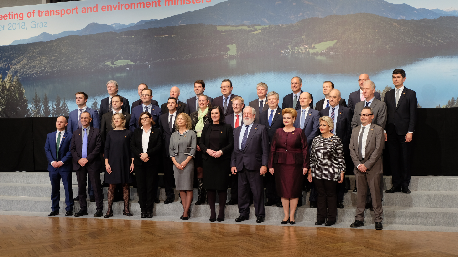 Informelles Treffen der EU Verkehrs und Umweltminister-Gruppenfoto-Elisabeth Köstinger-Graz-Umweltminister