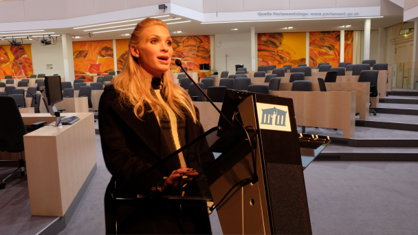 Phillipa Strache-Parlament-FPÖ-Nationalrat