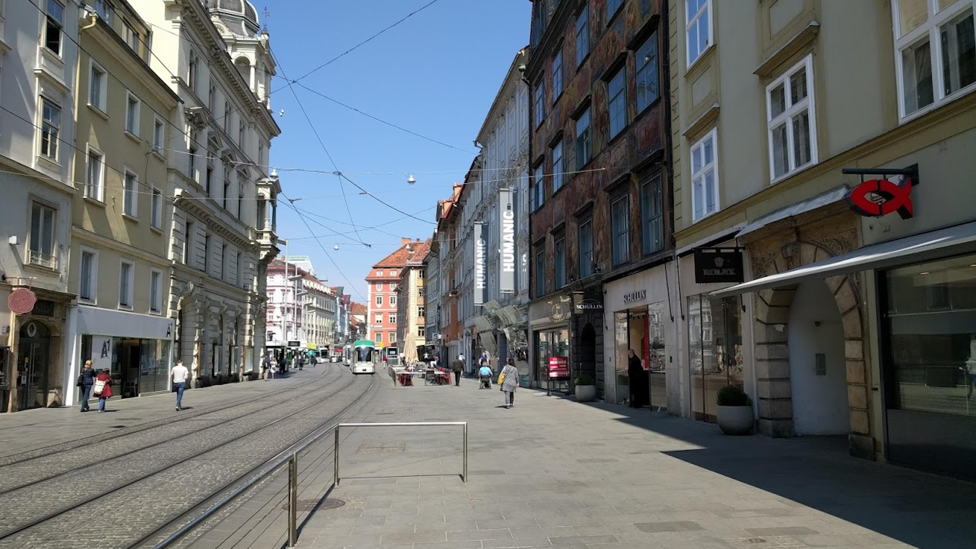 Bild-Graz-Straßenbahn-Herrengasse-Hauptplatz-Corona Krise-Normalfahrplan-Covid 19-2020-Steiermark-Graz Linien