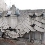 Österreich-Bundesadler-Graz-Beton-Zerbrochen
